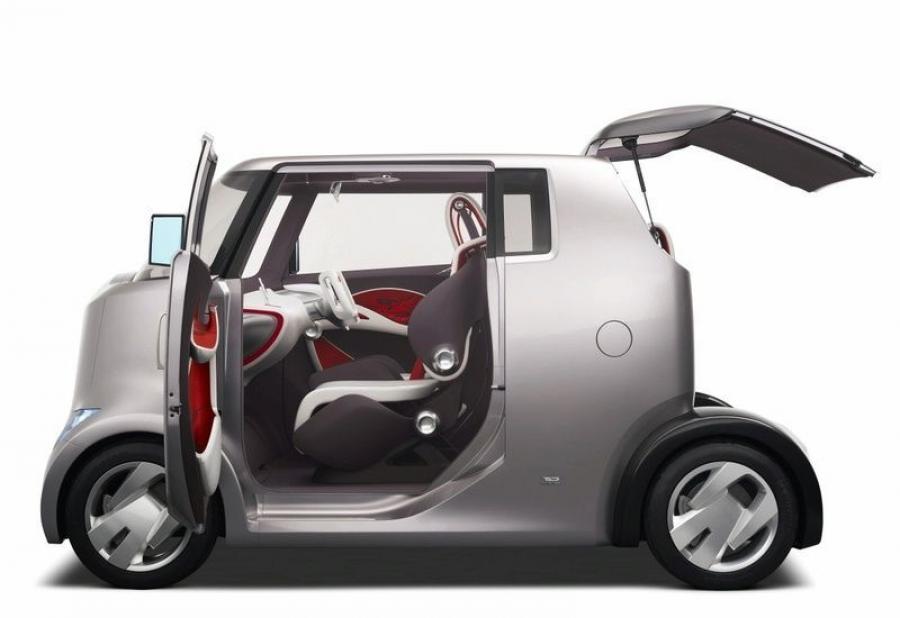  Toyota Hi-CT Concept 2007 года  (фото 9 из 12)